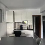Sunny House Apartmán *