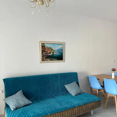 Sunny House
