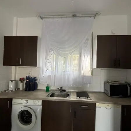 Sunny House Hanioti
