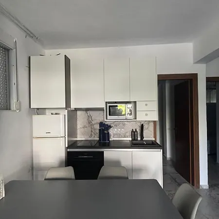 Sunny House Apartament *