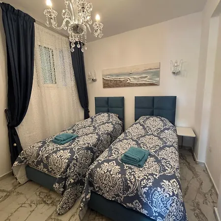 Apartament Sunny House